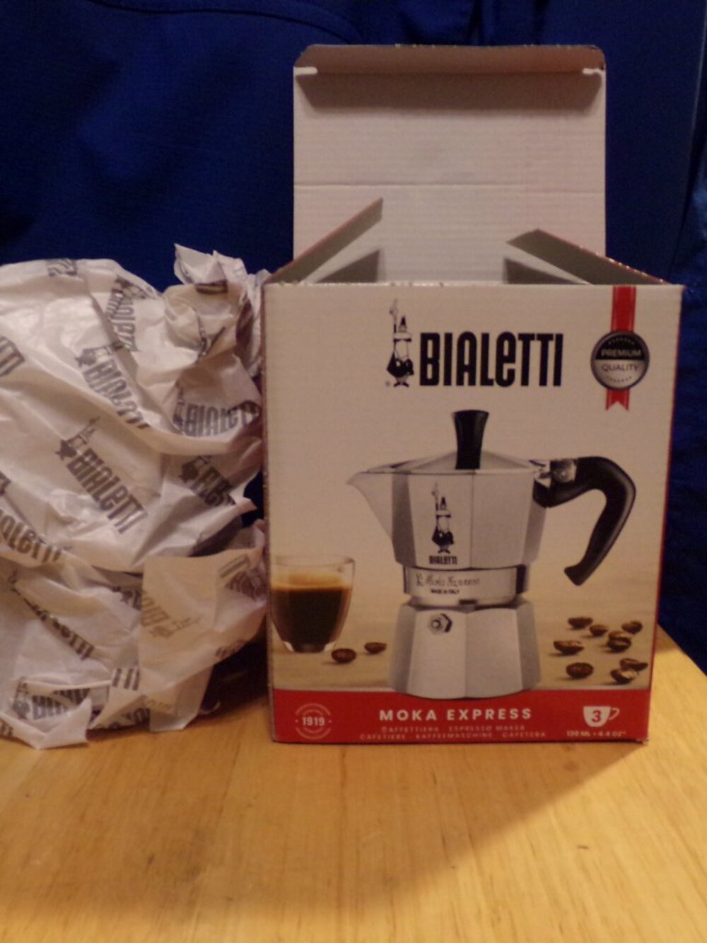 Bialetti  MOKA EXPRESS 3-Cup Stovetop Coffee Maker - Expresso Silver New - Picture 14 of 15